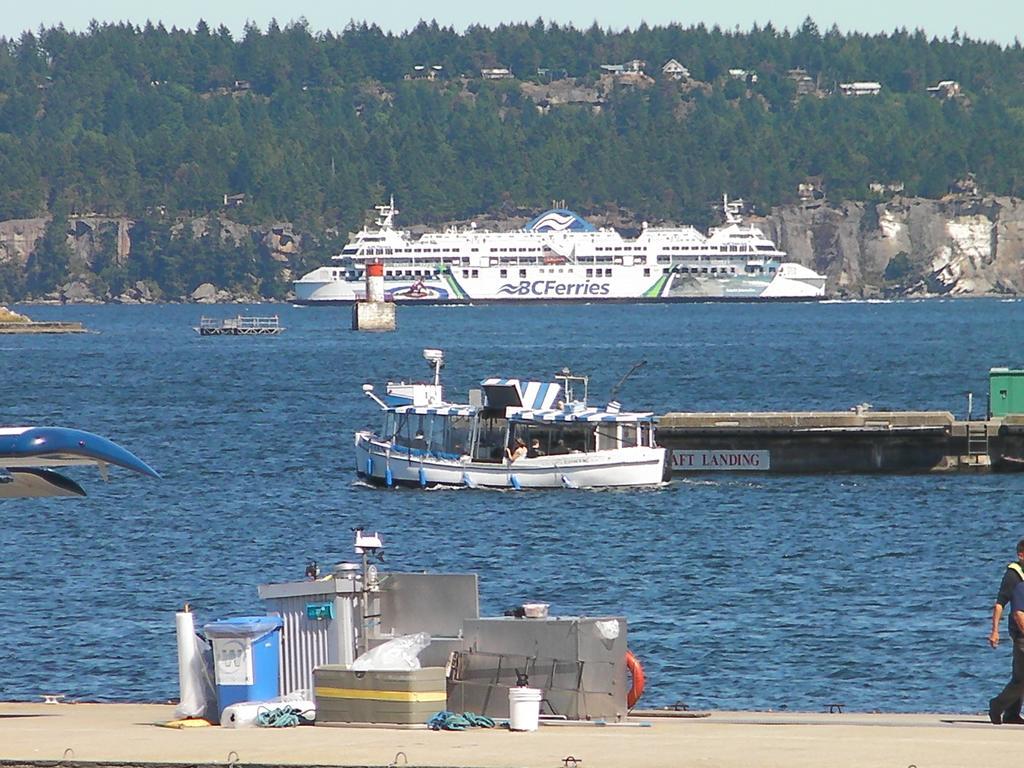 Rockwood House Bed & Breakfast Nanaimo Bagian luar foto